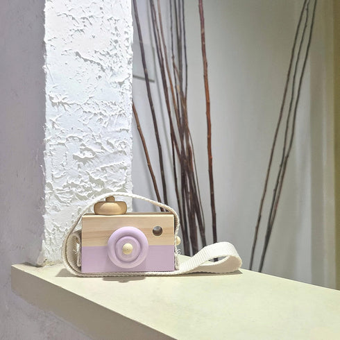 Baby Toy Wooden Mini Camera Toy, Kid Cute Mini Sharpe Toy Neck Hanging Photographed Props for Toddlers Children Kids' Room Hanging Decor Gift (Pur...
