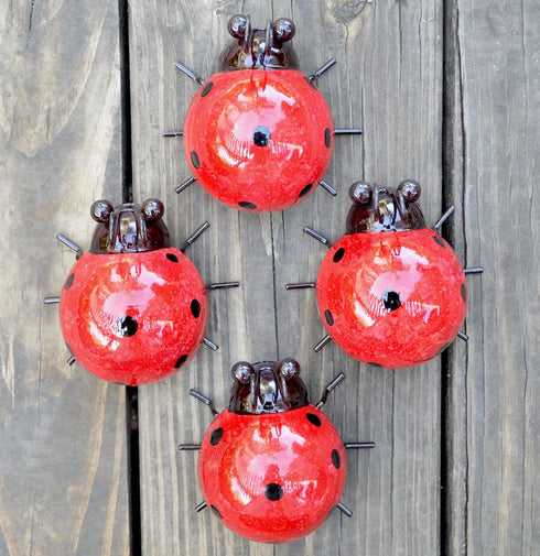 GIFTME 5 Metal Garden Yard Art Decorative 4 Pack Ladybugs Outside Garden Wall Sculptures(RED)...