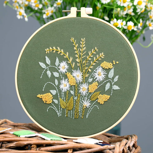 keke Full Series of Beginner Embroidery Kits Embroidery Cloth with 3 Stamp Patterns 3 Embroidery Stretches 6 Needles 1Scissors and Instructions (Y...