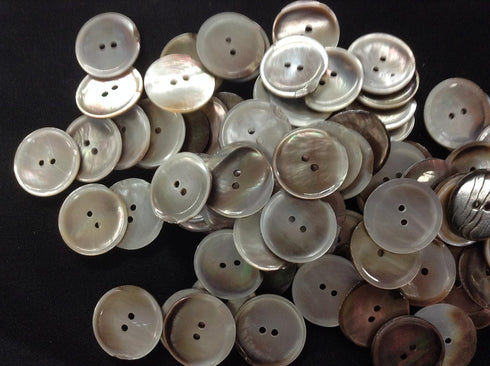 Beautiful Ocean Pearl ~Mother of Pearl Buttons ~ 100 Pcs~ 7/8...