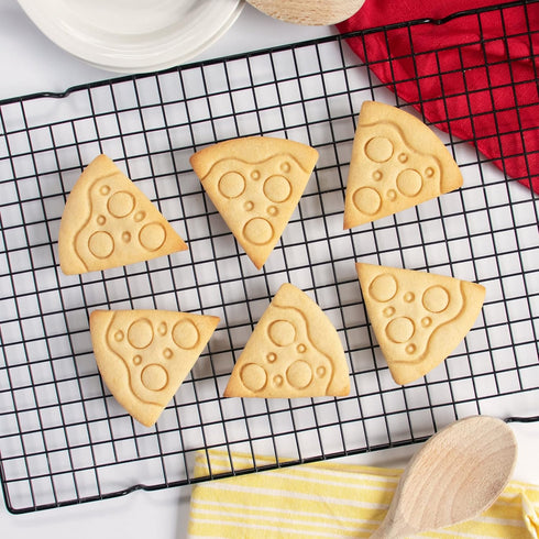 Pizza cookie cutter, 1 piece - Bakerlogy...