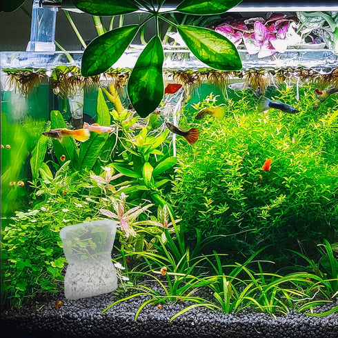 10 Pcs Bags for Aquarium, Reusable Fine Mesh Bag 7.9 x 5.9 Inch Aquarium Filter Media Bags Filter Media Activated Carbon Fish Tank Resins Filter...