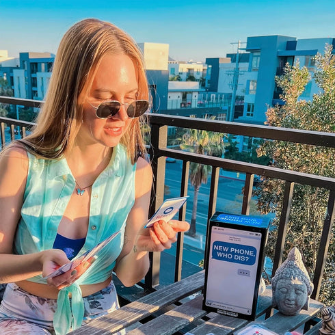 WHAT DO YOU MEME? New Phone, Who Dis? - The 100% Offline Text Messaging Party Game - Board Games for Adults, Fun Games by Relatable...