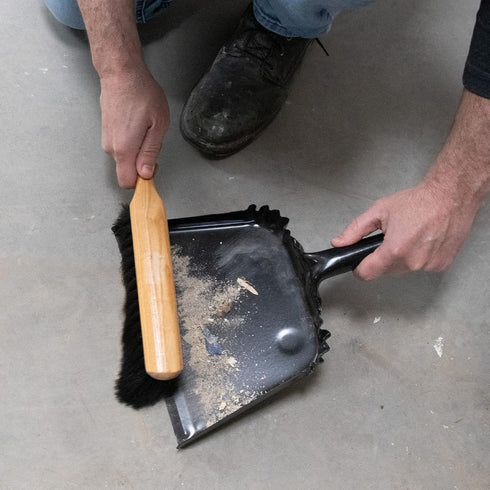 MARSHALLTOWN Beaver Tail Brush, Black Horsehair Fibers, 13 1/2 Inch Length, Masonry, Concrete, Made in the USA, 6517...