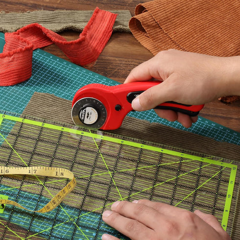 Mr. Pen- Rotary Cutter for Fabric with 1 Extra Blade, 45mm, Fabric Cutter Wheel, Fabric Rotary Cutter, Rotary Fabric Cutter, Sewing Rotary Cutter,...