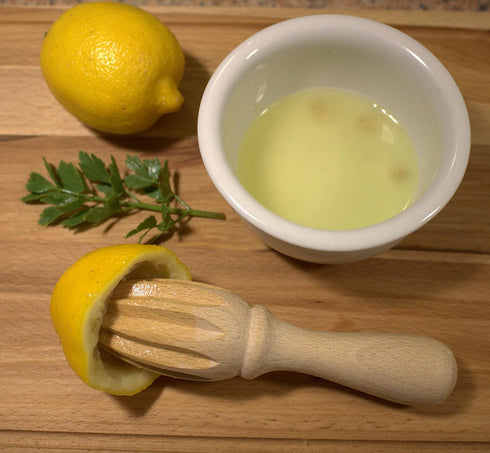 efo Wooden Lemon Squeezer Reamer – Citrus Squeezer & Handheld Juicer – Good Grips Wood Reamer for Lemons, Limes & Oranges – Manual Juice Extractor...