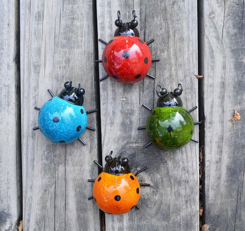 GIFTME 5 Metal Garden Wall Art Decorative Set of 4 Cute Ladybugs Outdoor Wall Sculptures...