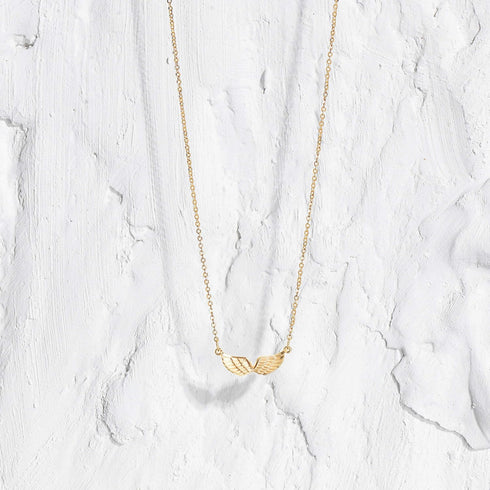 MEVECCO Gold Angel Wings Pendant Necklace,18K Gold Filled Cute Tiny Guardian Angel Charm Necklace,Dainty Simple Minimalist Necklace for Women...
