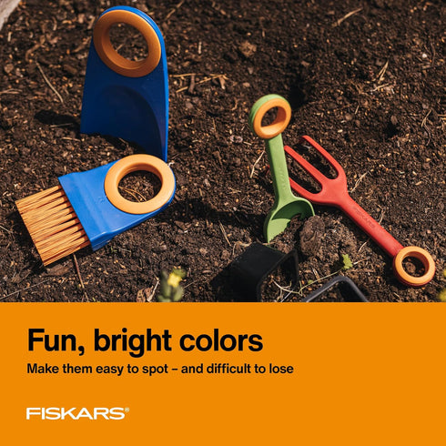 Fiskars Kids Garden Tool Set (4-Piece) - Ages 3+ Educational Toys for Yard Work - Cultivator, Trowel, Scoop and Brush with Organizational Hang Hol...