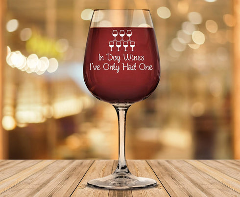 In Dog Wines Funny Wine Glass - Wine's Lover Gifts for Women - Dog Mom Gift - Unique Gag Wine's Gifts for Dog's Lovers - Cool Birthday Present - F...