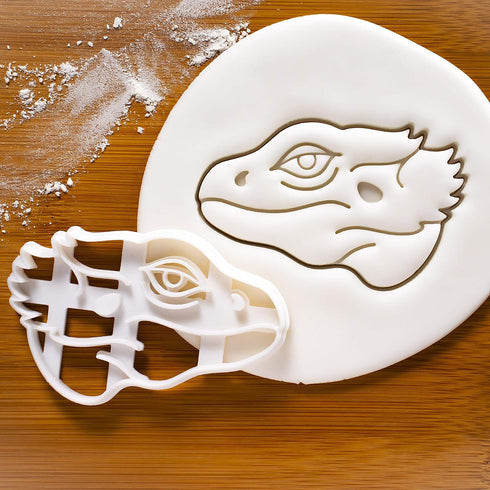 Set of 2 Pogona Bearded Dragon cookie cutters (Designs: Body and Face), 2 pieces - Bakerlogy...
