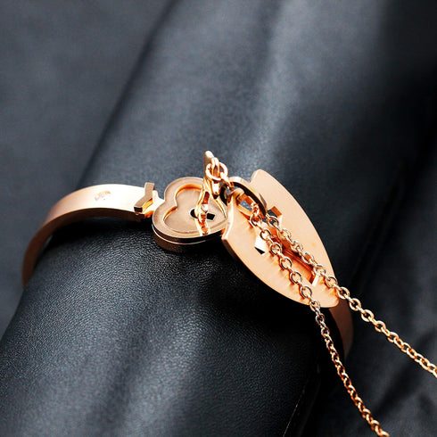 Uloveido Shield Key Pendant Necklace and Lock Bracelet for Girls Boys Couple Necklace Bracelet Set for Men and Women Anniversary Birthday Gift, Yo...