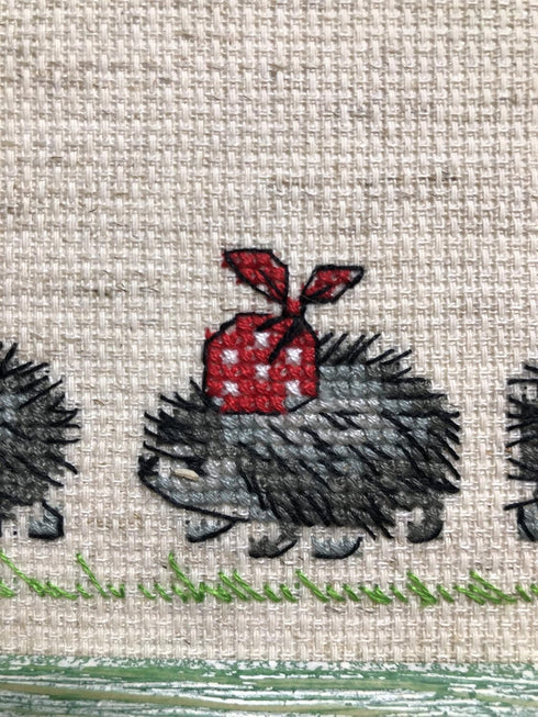 RIOLIS 1711 Hedgehogs......