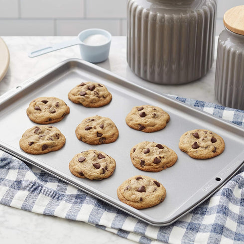 Wilton Recipe Right Medium Cookie Pan...