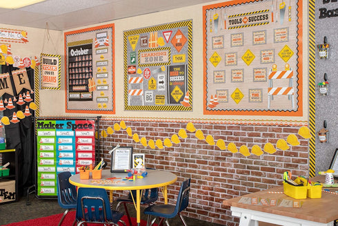 BULLETIN BOARD SET MINI UNDER CONST TOOLS for SUCCESS 31 PCS...
