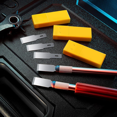 Size 18 Chiseling Blades SK5 Knife Blades No Handles Knife Square Blade Carbon Steel Chisel Tip Knife Blade with Plastic Storage Boxes for Craft C...