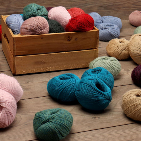100% Baby Alpaca Yarn Wool Set of 3 Skeins DK Weight - Made in Peru - Heavenly Soft and Perfect for Knitting and Crocheting (Forest Green, DK)...