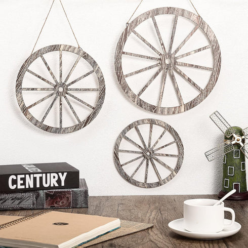 Qunclay 3 Pcs Wooden Wagon Wheel Decor 12/10/8 Inch Old Western Western Wall Decor Farmhouse Wagon Wheels Rustic Yard Wall Art Decor Hanging Decor...