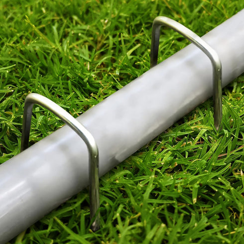 Landscape Staples 4 Inch 50Pcs 12 Gauge Garden Stakes, Heavy Duty Galvanized Garden Staple for Fences, Lawns, Weed Barriers, and Landscape Fabrics...