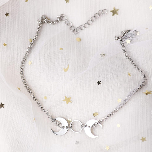 Sacina Gothic Crescent Moon Choker Necklace, Crescent Moon Zinc Alloy Pendant, Goth Gift for Women (Zinc Alloy Moon)...