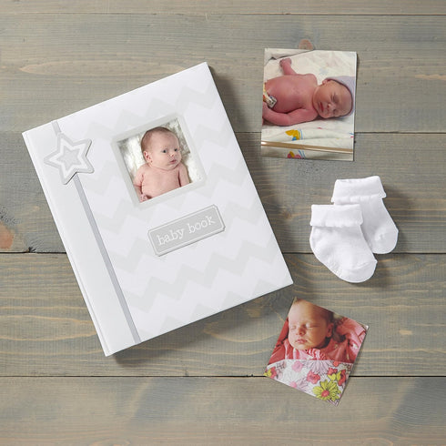 Lil' Peach First 5 Years Chevron Baby Memory Book, Newborn Milestone Keepsake Journal Scrapbook, Gift For New And Expecting Parents, 46 Fill In Pa...