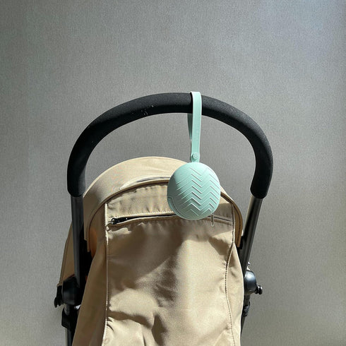 Ali+Oli BPA-Free Silicone Pacifier Holder Case (1-pk) Diaper Bag Accessory Newborn Travel Baby Pacifier Pouch (Mint)...