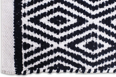Ramanta Home 100% Cotton Diamond Rug 21x34 Hand Woven Reversible Washable Rug - Black,Farmhouse Bathroom Rugs,Entry Rugs,Rugs for Living Room, Kit...