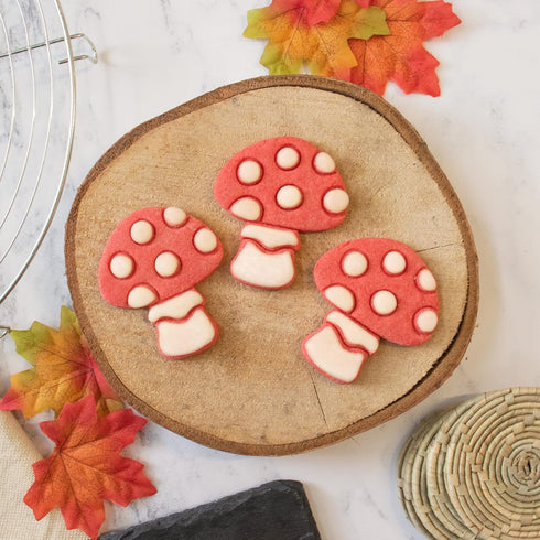 Mushroom cookie cutter, 1 piece - Bakerlogy...