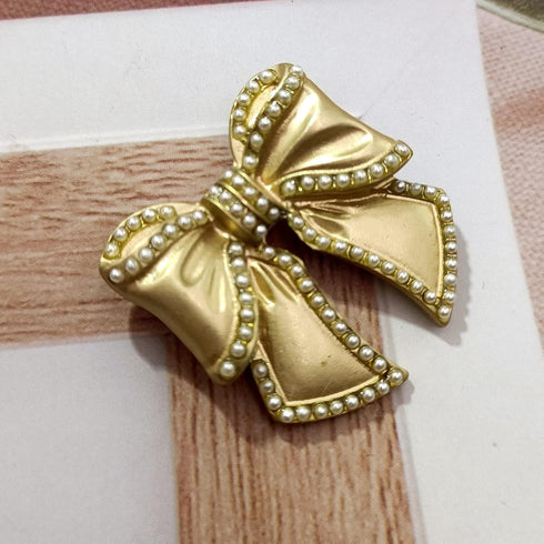 Baroque Vintage Imitated Pearl Hemmed Gold Metallic Bow Brooch Pin Costume Jewelry...