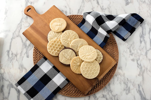 Nordic Ware 01250 Honeybee Cast Cookie Stamps...