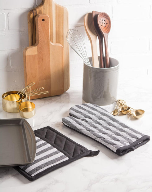 DII Cotton Heat Resistant Kitchen Pot Holders Set, (Set of 2-8x8.5), Farmhouse Chic Geometric Design, Heat Resistant and Machine Washable for Ever...