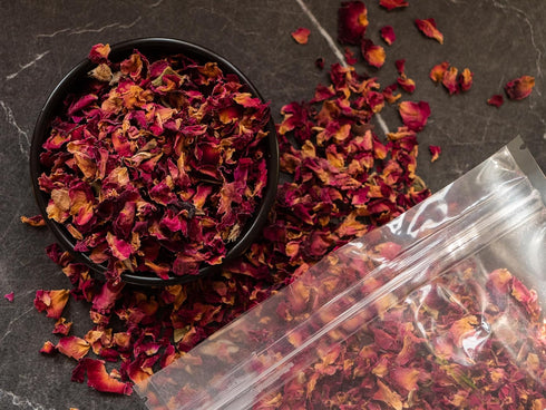 Dried Rose Petals | Edible, Food Grade Red Petals for Cooking and Tea | Suitable for Soap Making, Infused Oils, Lipgloss, Bath Bombs, Bath, Weddin...