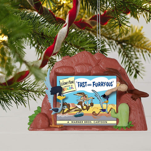 Hallmark Keepsake Christmas Ornament 2020, Looney Tunes Road Runner and Wile E. Coyote Fast and Furry-ous (1799QXI2311)...