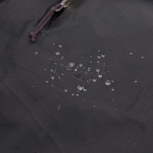 Gear Aid Revivex Pro Cleaner Wash for GORE-TEX Jackets, Tents and Outdoor Gear...