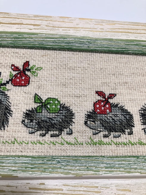 RIOLIS 1711 Hedgehogs......