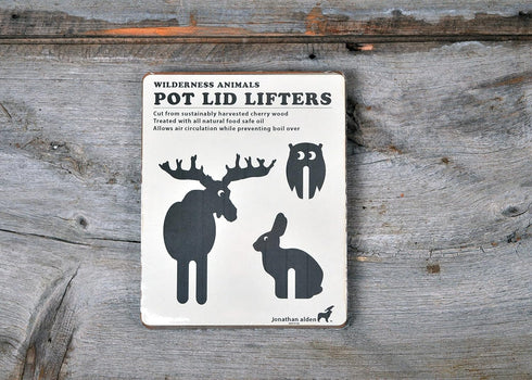 Jonathan Alden Pot Lid Lifter Set, Wilderness Animals, 3-Piece, Cherry Wood, Natural...