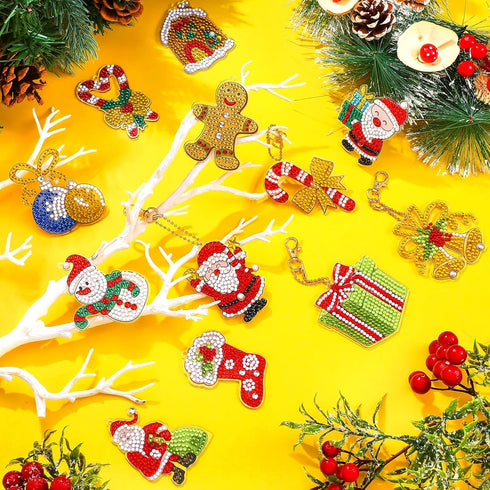 21 Pcs Christmas DIY Diamond Key Chain Ornaments 5D Painting Key Ring Rhinestone Pendant Decorative Hanging Ornament Dot Art Kits Diamond Art Chri...