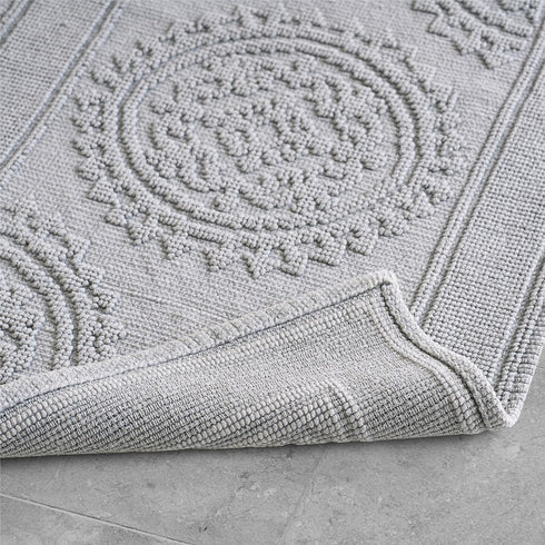 Jean Pierre New York Cotton StoneWash Medallion 17x24 in. Bath Rug, Gray...