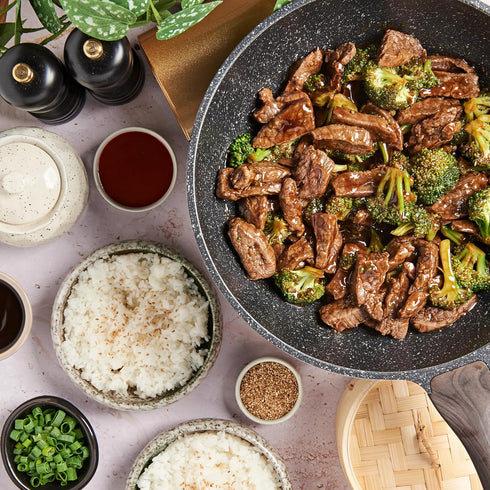 Lee Kum Kee Panda Brand Sauce for Broccoli Beef, 0g Trans Fat, No Artificial Flavors, No High Fructose Corn Syrup, Cholesterol Free, 8 Ounces (Pac...