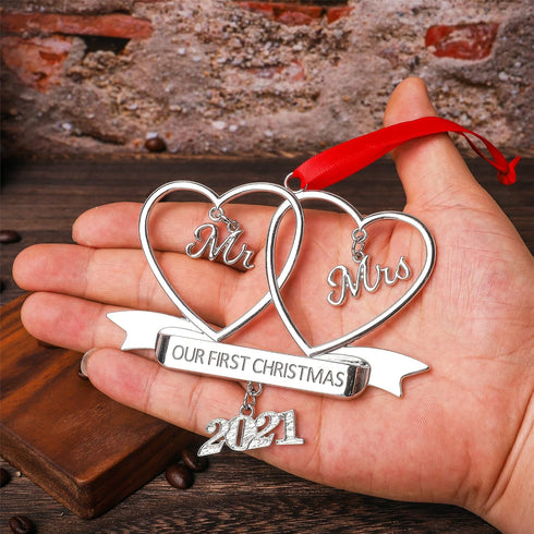 JUPPE Bridal Shower Gifts, Our First Christmas As Mr & Mrs Ornament 2024, Mr & Mrs Newlywed Just Married Christmas Tree Decor Newly Wedding Gifts ...
