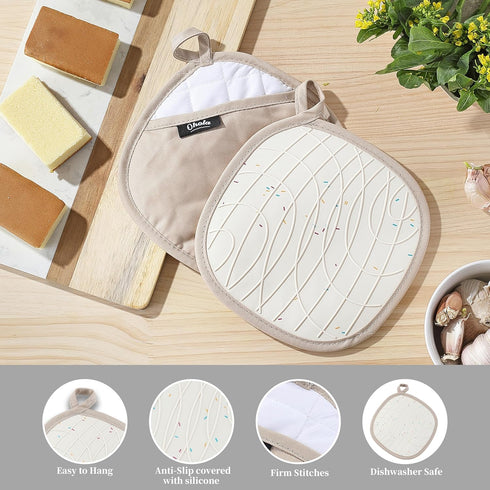 2PCS Silicone Pot Holders, OHOLA Stylish Heat Resistant Hot Pads with Pockets, Non Slip Potholders for Kitchen Baking and Cooking (7.87 x 7.87 Inc...