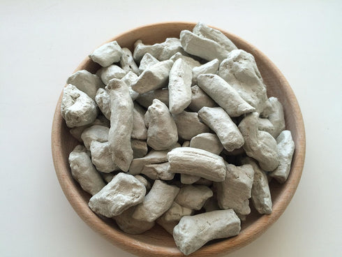 GRAY Clay chunks edible natural for eating, 8 oz (220 g)...