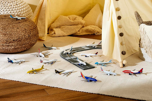 Daron Qantas Single Plane, White, Medium...