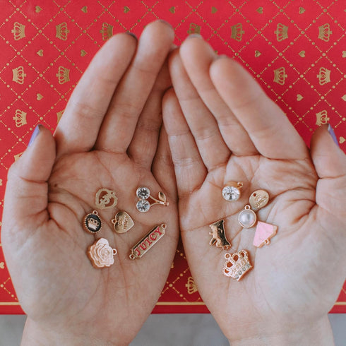 Make It Real: Juicy Coture Chains & Charms, DIY Bracelet Kit, includes 12 Juicy Coture Charms, Makes Up to 5 Bracelets, Helps Young Girls Develop ...