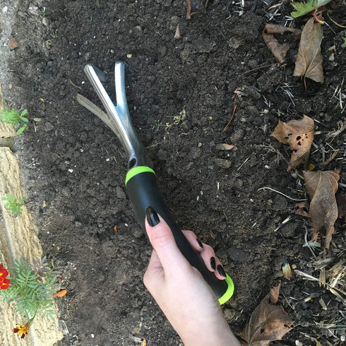 Radius Garden 10311 Ergonomic Aluminum Hand Cultivator, Red...