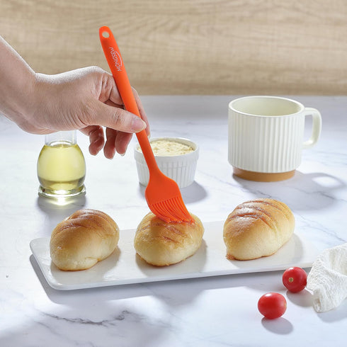 4PCS Silicone Basting Pastry Brush, MONGSEW Heat Resistant Food Brush Spread Oil Butter Sauce for BBQ Grill Baking Kitchen Cooking, BPA Free, Dish...