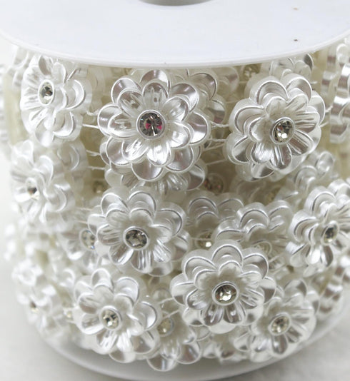 AEAOA 5 Yards 1" White Flower Pearl Rhinestone Chain Sew On Trims Wedding Dress Decoration (LZ96)...