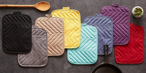 DII Heat Resistant Quilted Cotton Pot Holder Set, Designed with Space to Personalize Allowing a Customized Design, 7x9, Eggplant, 3 Count...