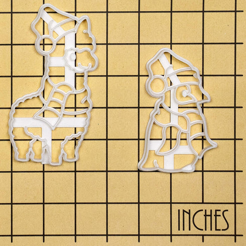 Set of 2 Christmas Animals cookie cutters (Designs: Alpaca and Baby Penguin), 2 pieces - Bakerlogy...