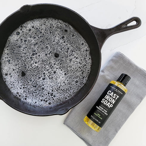 CARON & DOUCET - Cast Iron Cleaning & Conditioning Set: Seasoning Oil & Cleaning Soap | 100% Plant-Based | Best for Washing, Restoring & Seasoning...